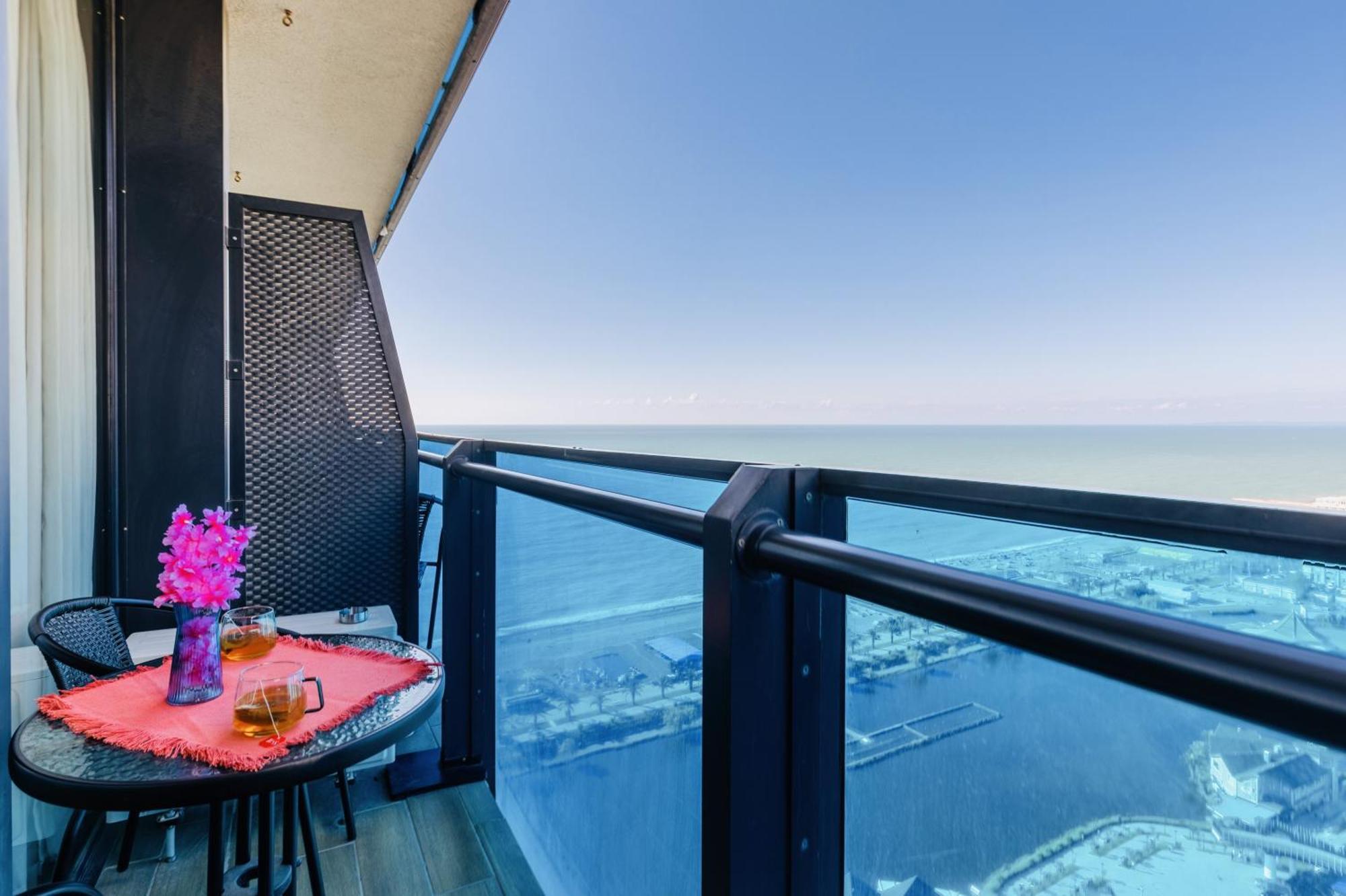 Aparthotel Orbi Batumi Exterior foto